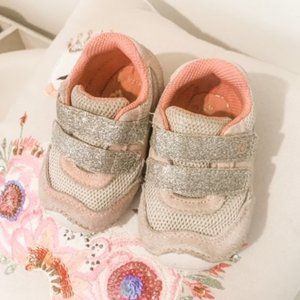 Stride Rite Soft Motion Mason Sneaker